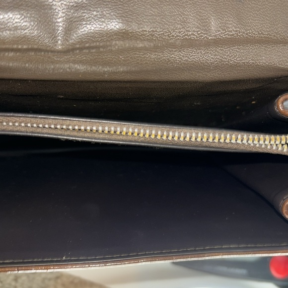 Vintage Classic Bag by Camel, Cognac Brown Faux Alligator Skin Finish - Picture 5 of 9